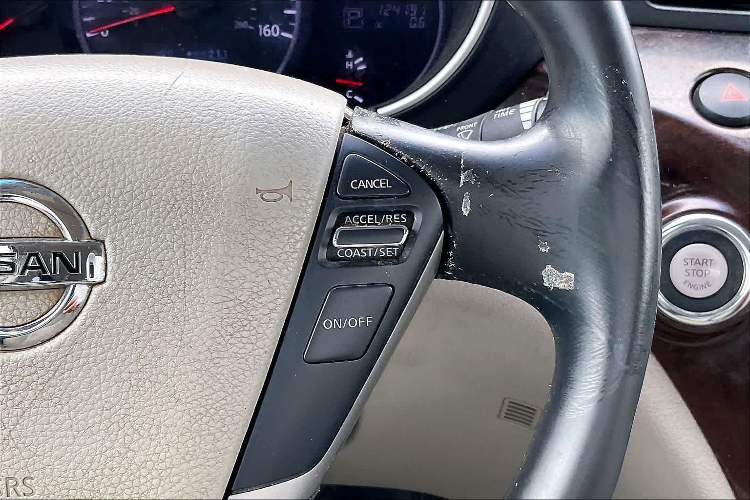 Used 2011 Nissan Quest SV FWD image 25