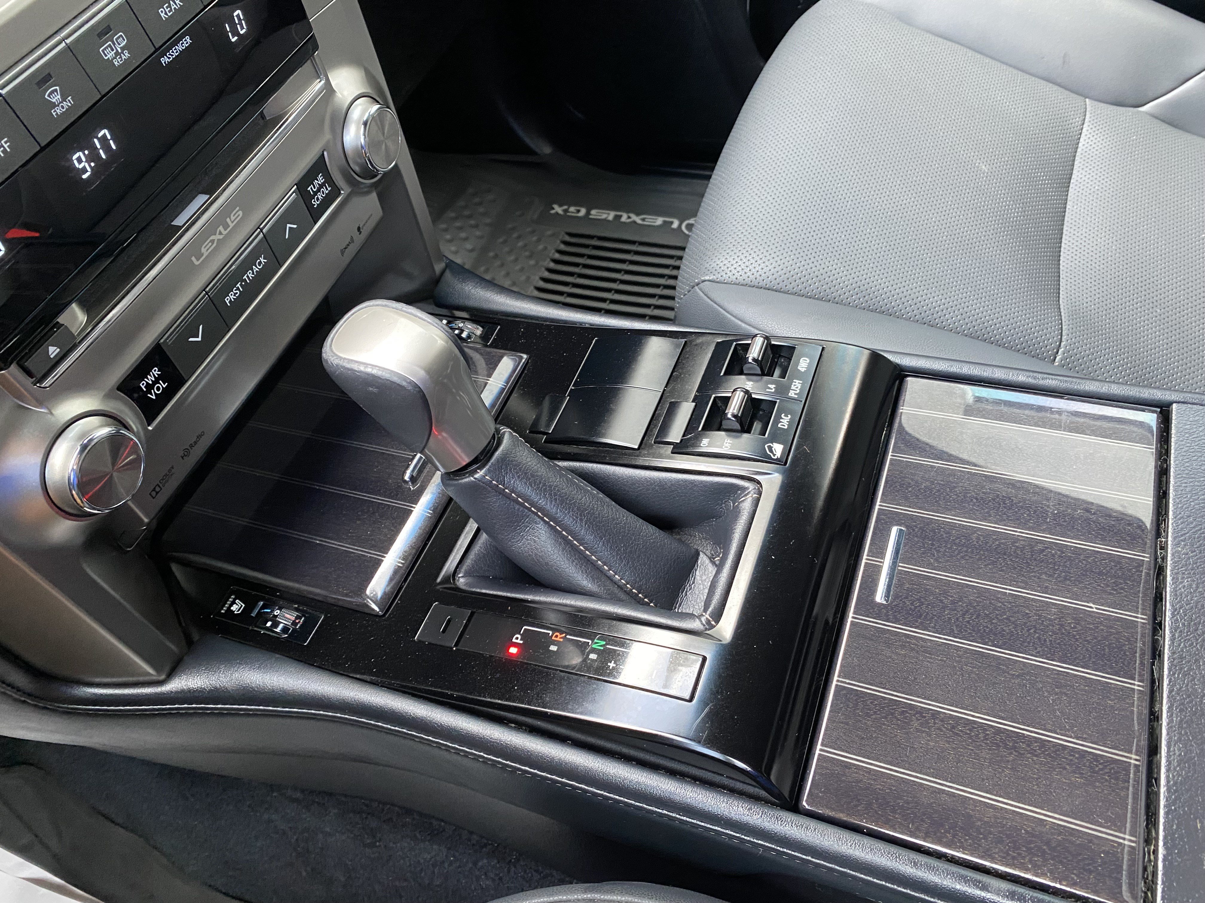 Used 2021 Lexus GX 460 Premium AWD/4WD image 30
