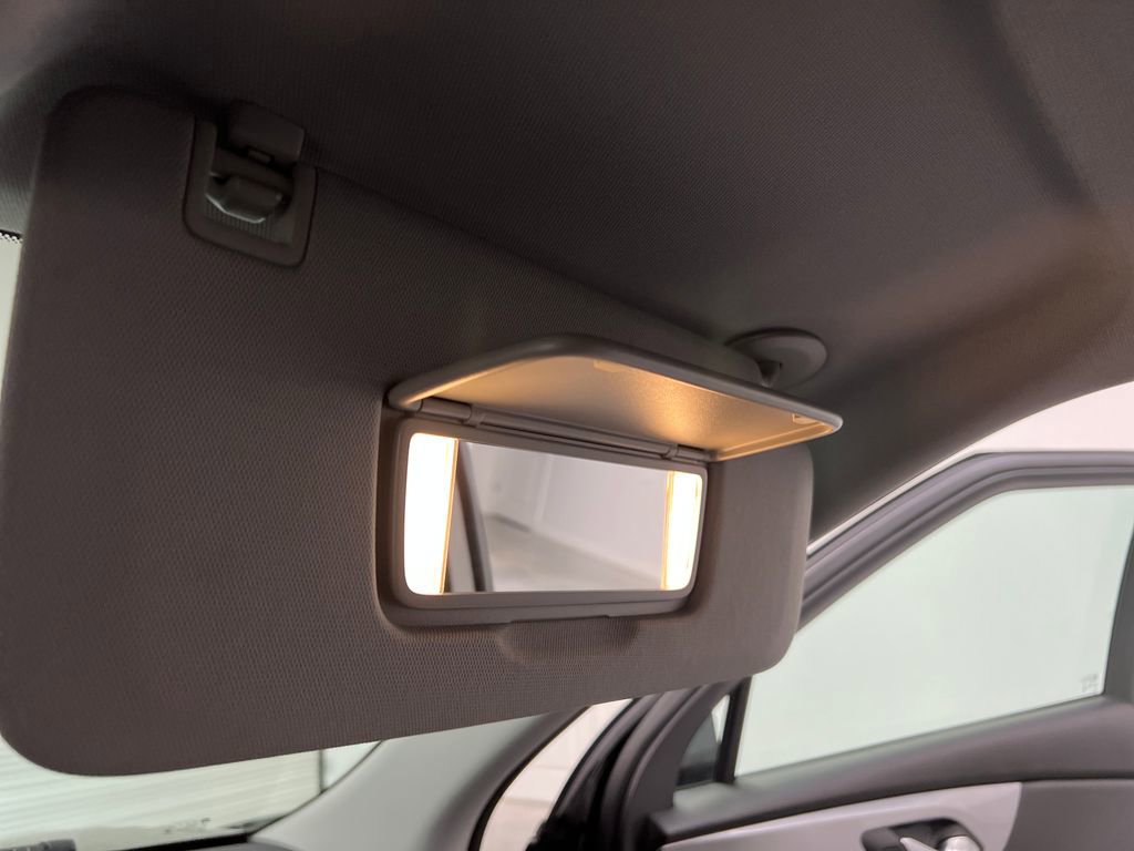 Used 2025 Chevrolet Blazer LT image 61