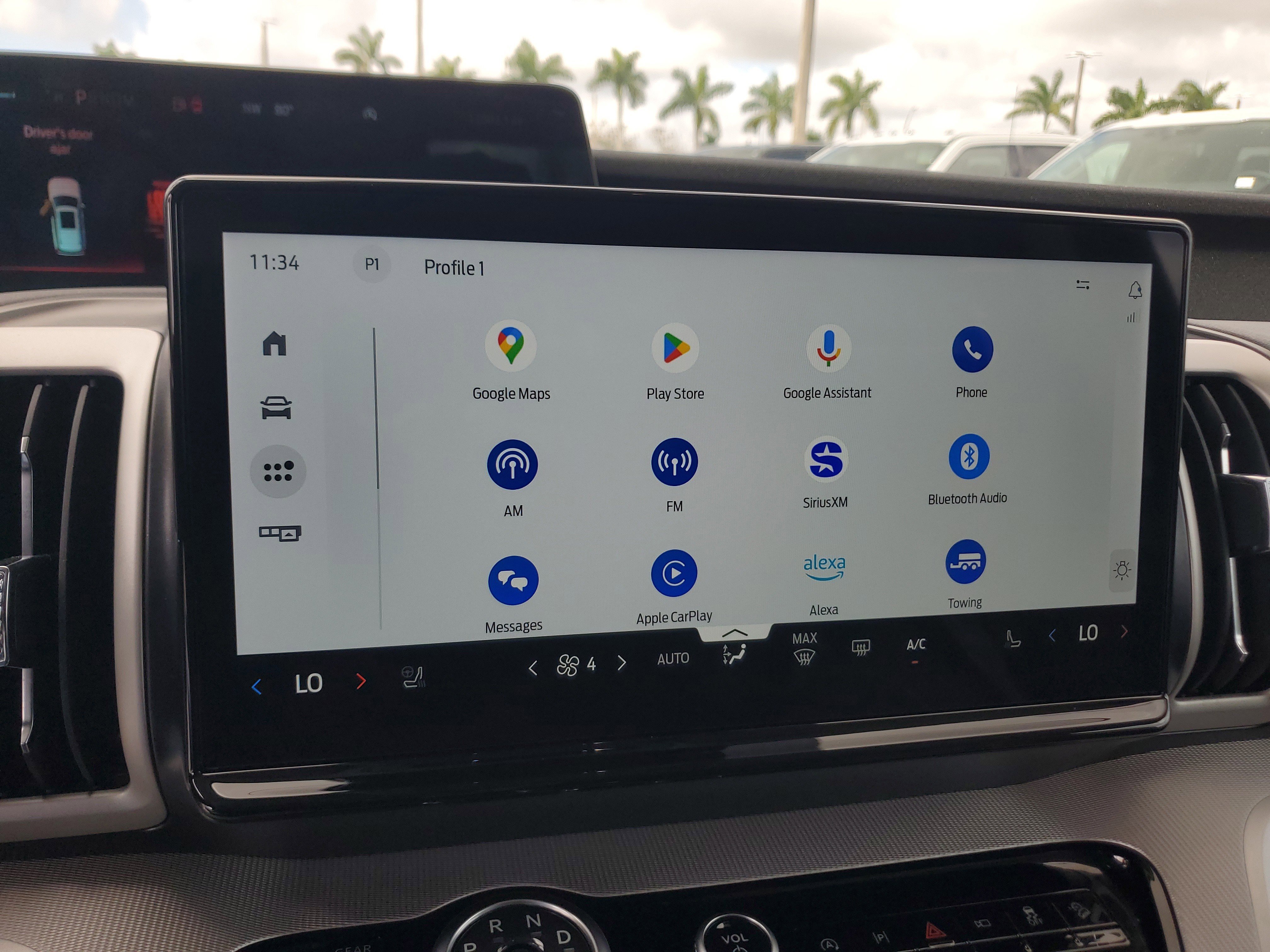 Used 2025 Ford Expedition Active image 26