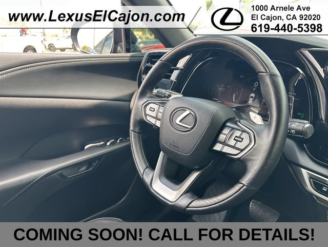 Used 2025 Lexus RX 350 Premium w/ Accessory Package (Z1) FWD image 14