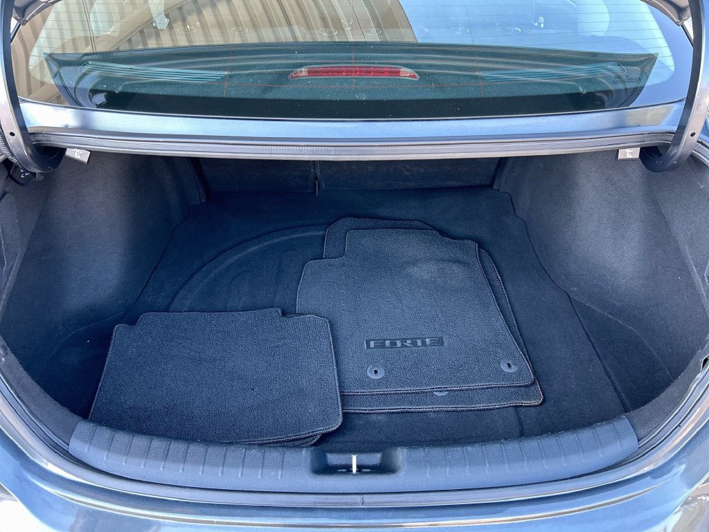 Used 2019 Kia Forte S FWD image 23