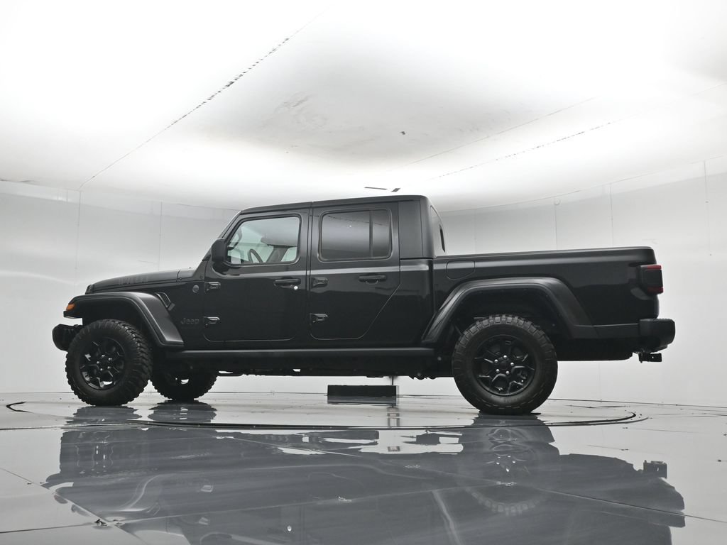 Used 2023 Jeep Gladiator Sport AWD/4WD image 52