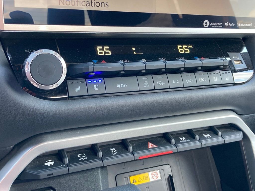 Used 2024 Toyota Tundra Platinum image 23