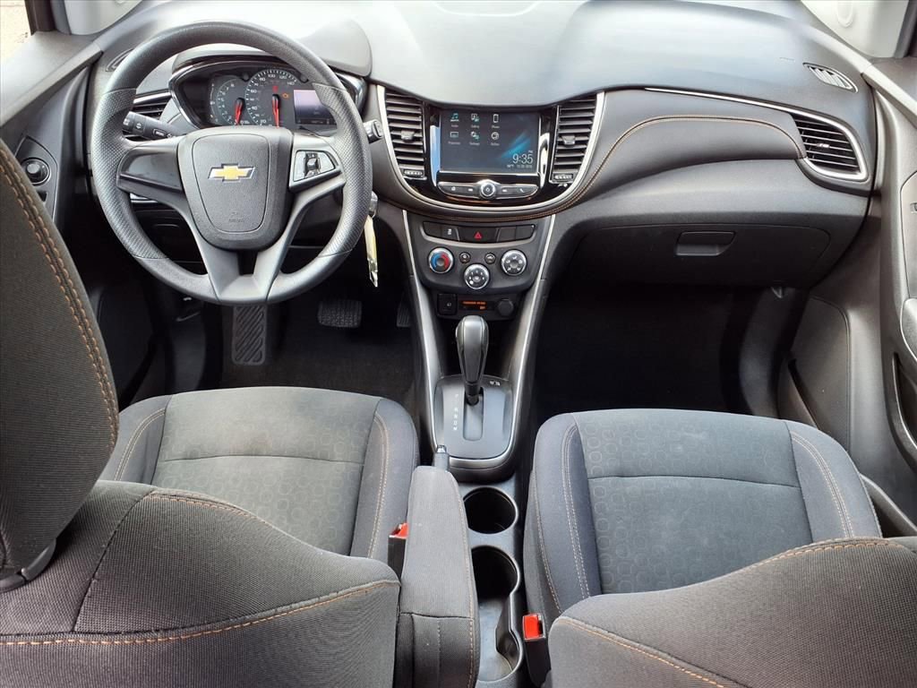 Used 2017 Chevrolet Trax LS FWD image 13