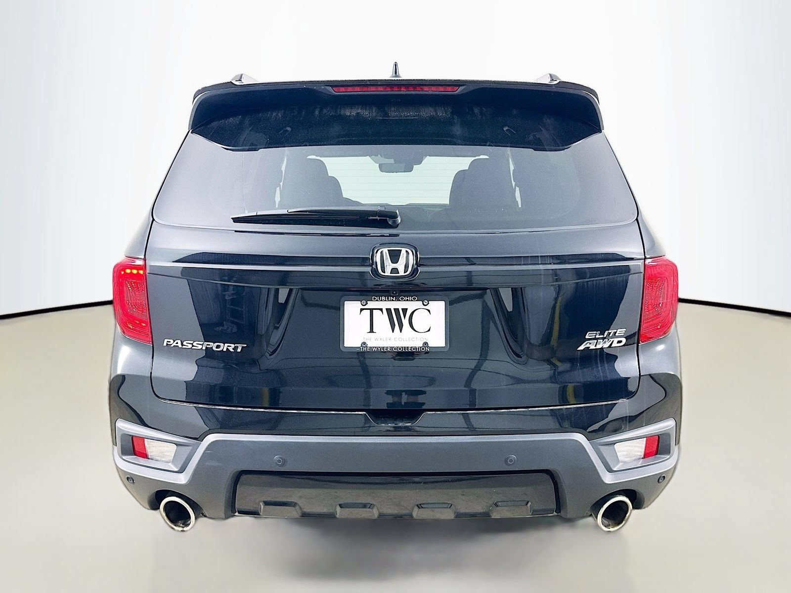 Used 2023 Honda Passport Elite image 6