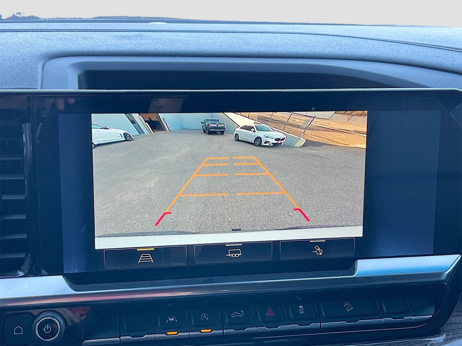 Used 2023 Chevrolet Silverado 1500 LT Trail Boss w/ Convenience Package II image 14