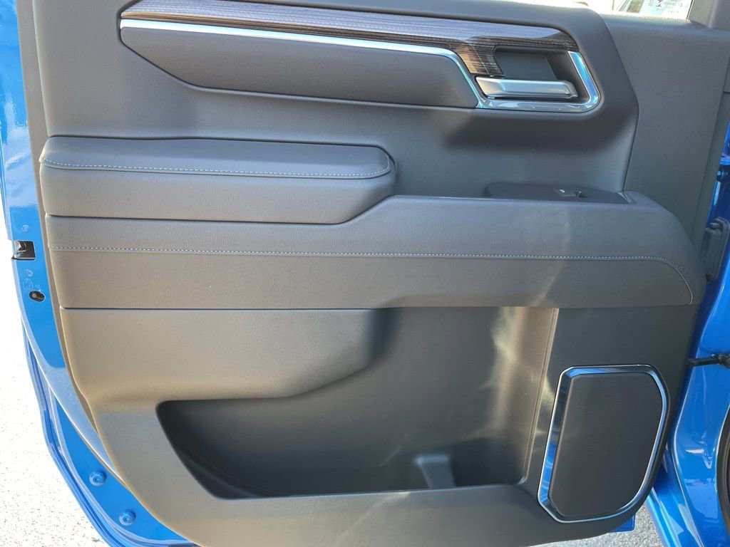 Used 2025 Chevrolet Silverado 1500 LT Trail Boss w/ Convenience Package II image 48