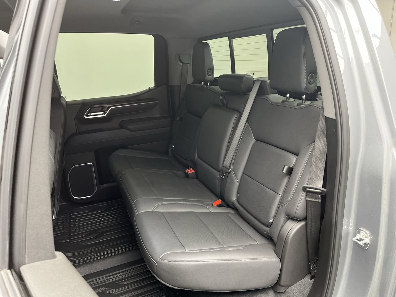 Certified 2025 GMC Sierra 1500 SLT w/ SLT Premium Plus Package AWD/4WD image 13