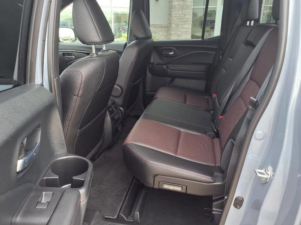 Used 2022 Honda Ridgeline Black Edition image 24