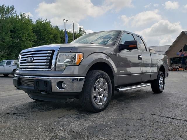 Used 2011 Ford F150 XLT w/ XLT Chrome Pkg AWD/4WD image 3