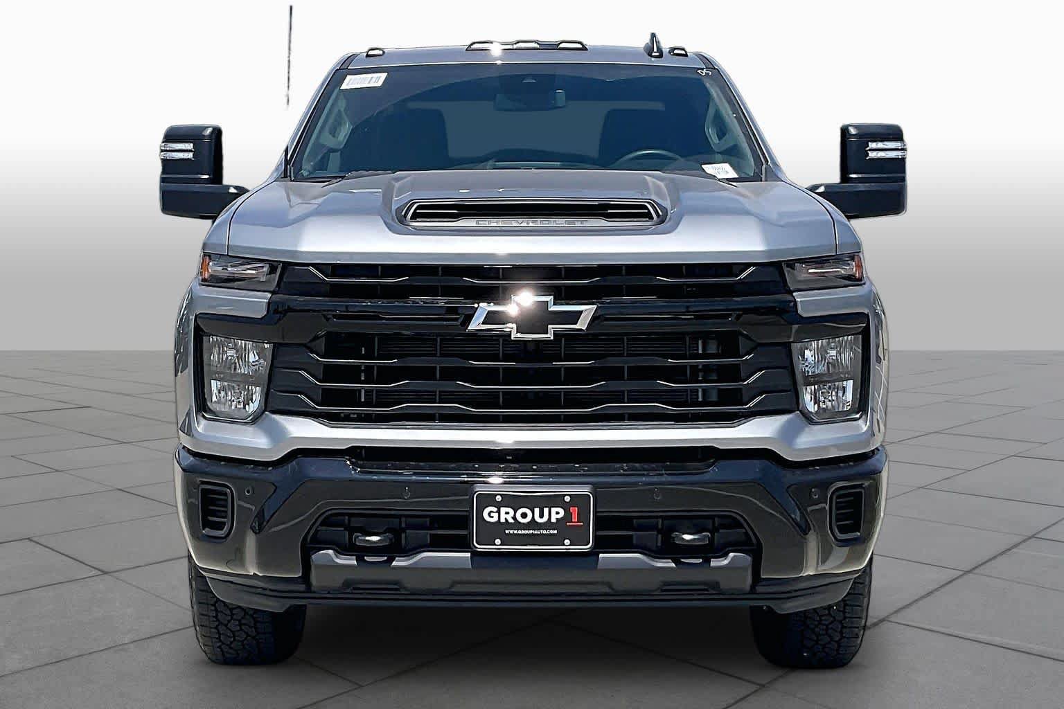 New 2026 Chevrolet Silverado 2500 Custom w/ Custom Value Package AWD/4WD image 2