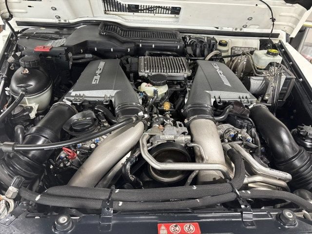 Used 2015 Mercedes-Benz G 63 AMG 4MATIC image 24