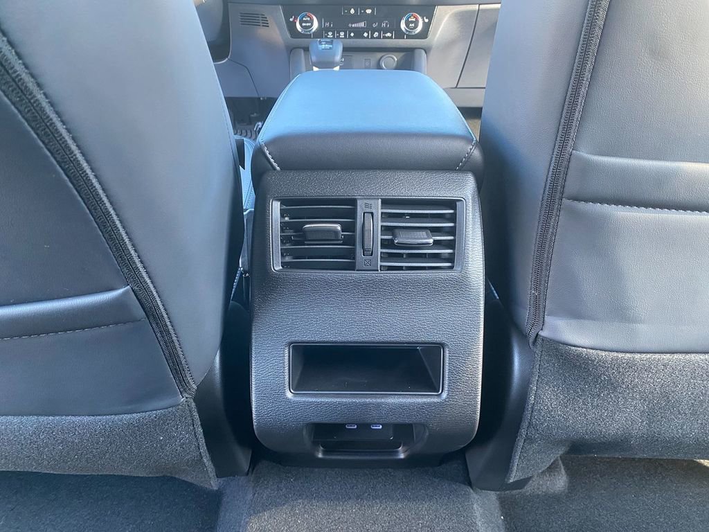 New 2026 Mitsubishi Outlander Trail Edition image 28