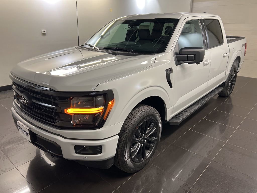 New 2026 Ford F150 XLT w/ Equipment Group 302A MID image 3