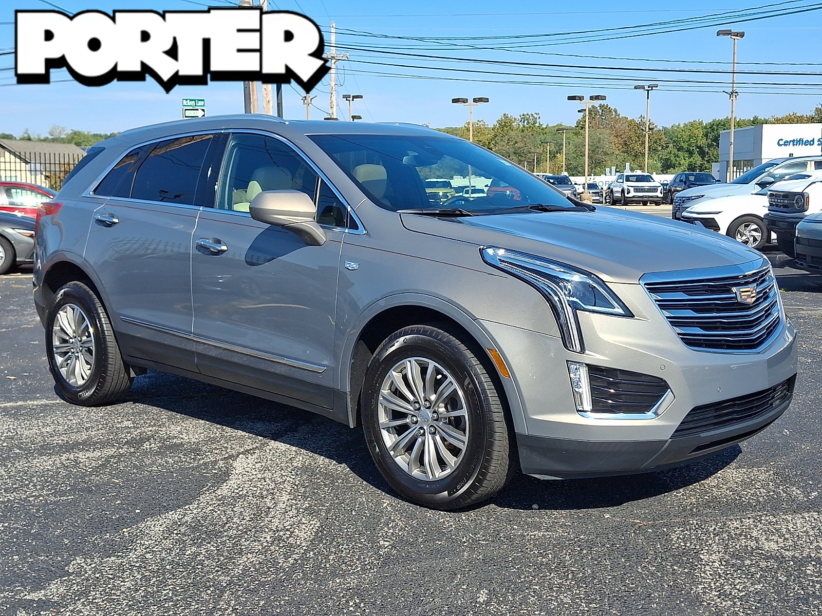 Used 2019 Cadillac XT5 Luxury FWD image 1