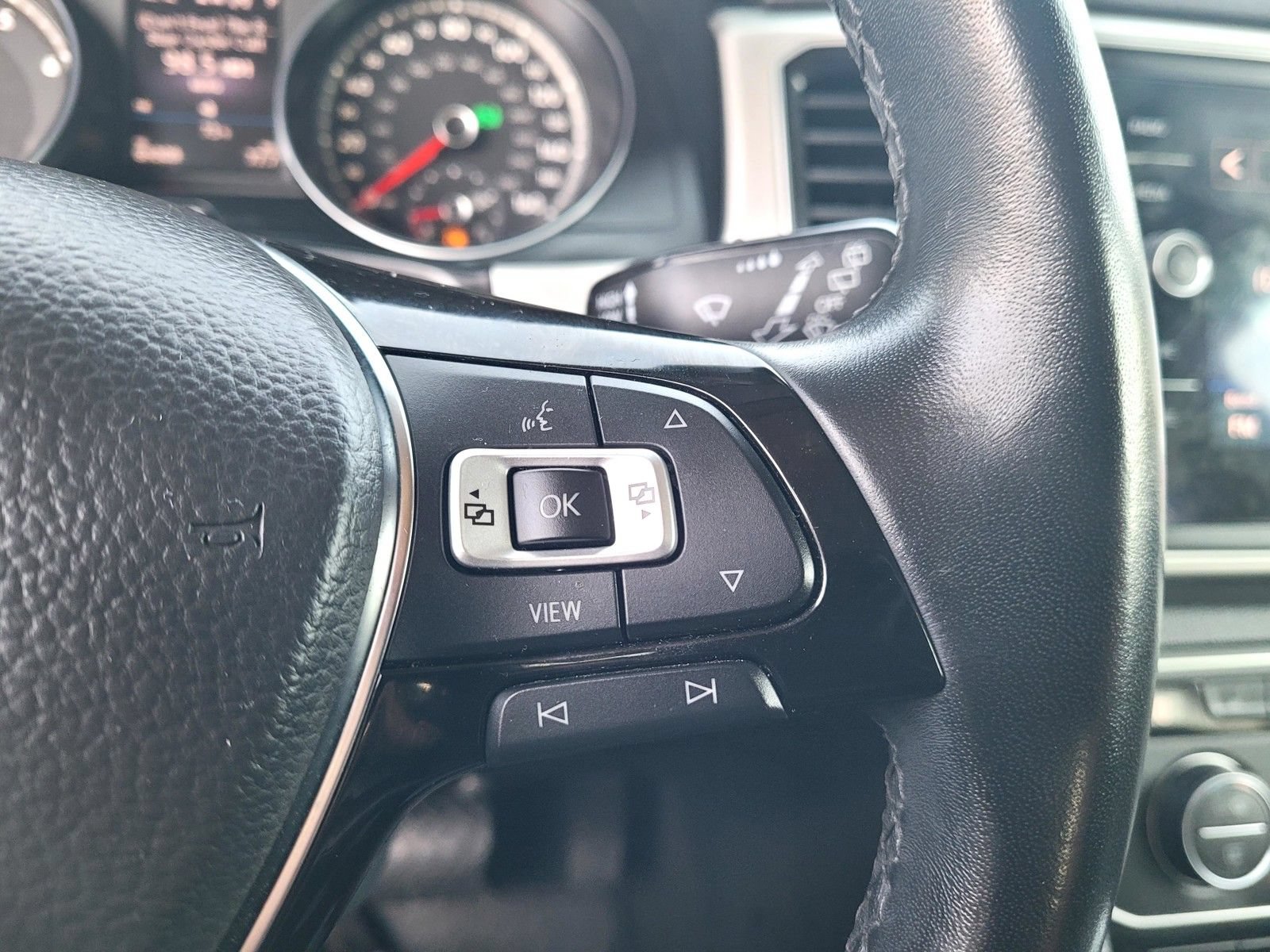 Used 2019 Volkswagen Atlas SE FWD image 31