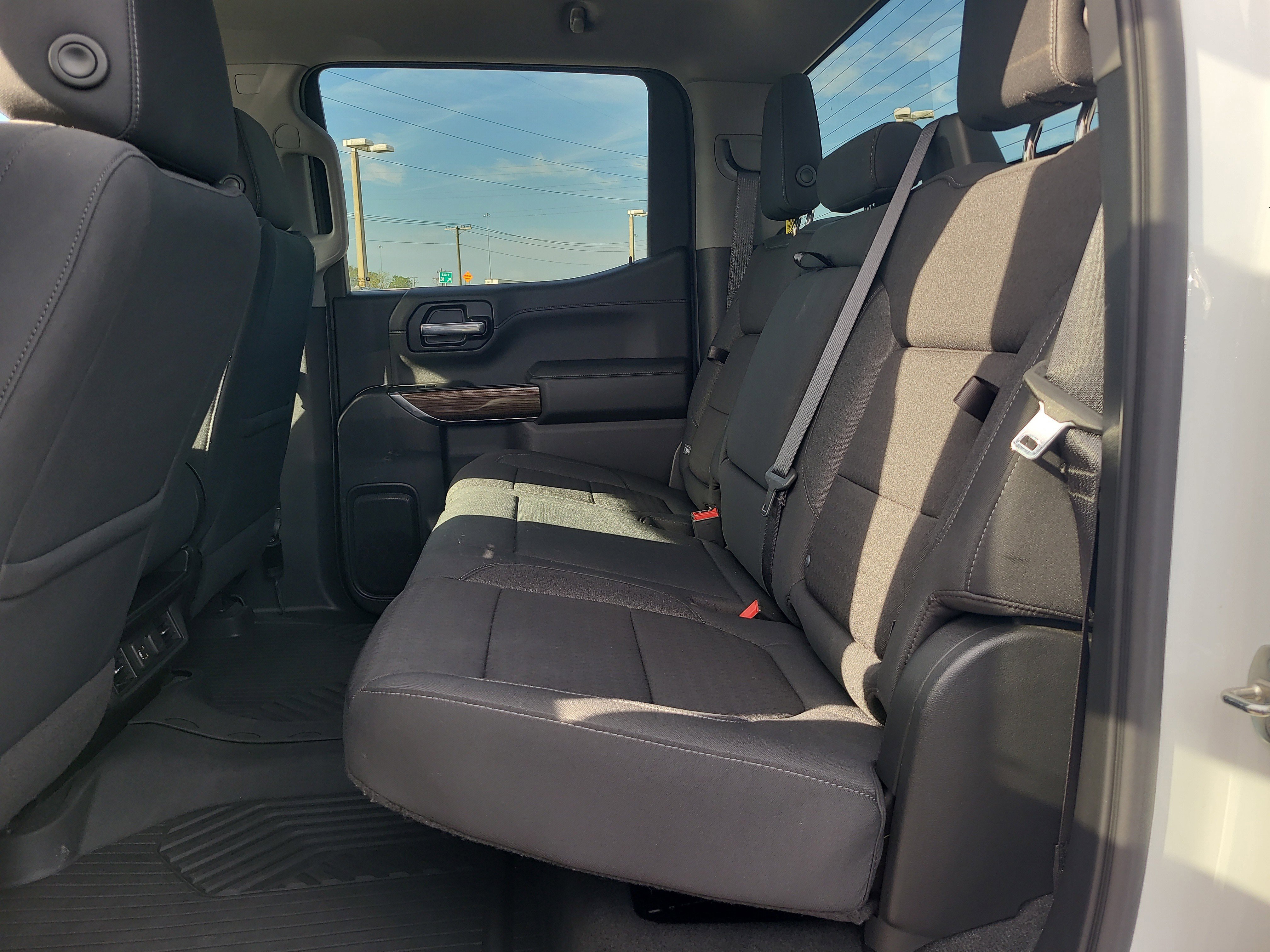 Used 2021 Chevrolet Silverado 1500 RST image 12