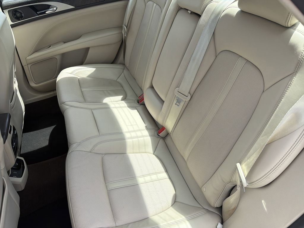 Used 2019 Lincoln MKZ Reserve image 16