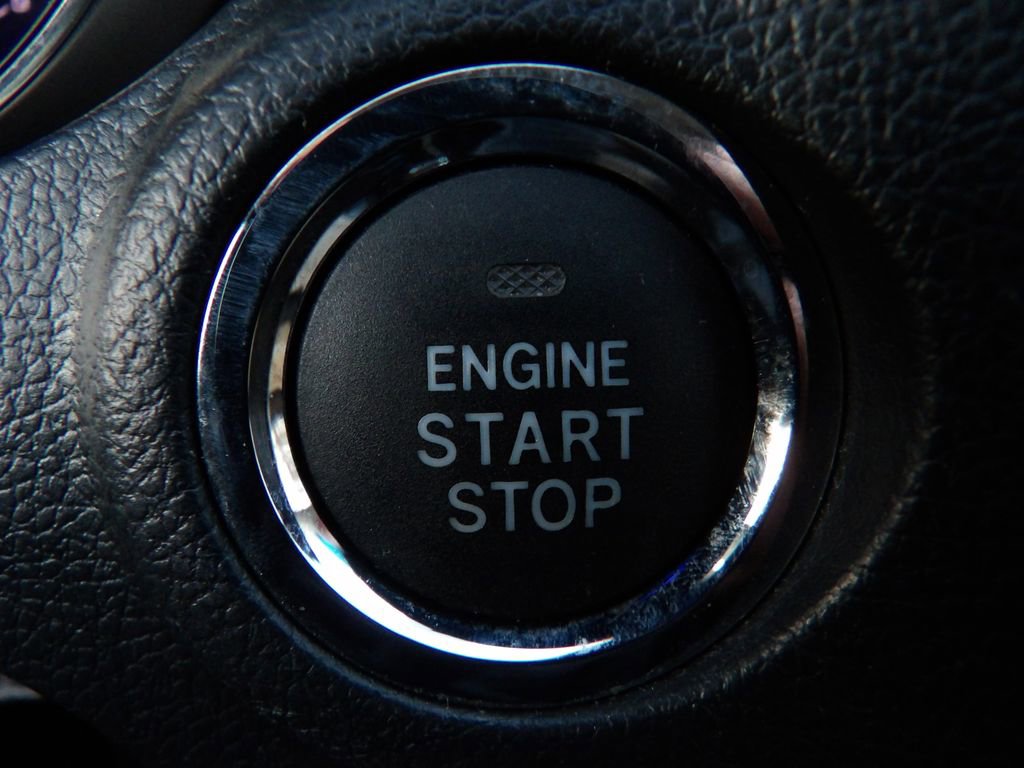 Used 2019 Subaru Outback 2.5i Limited w/ Popular Package #2 image 22