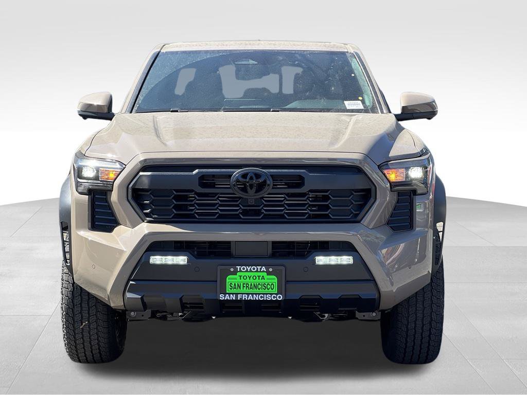 New 2026 Toyota Tacoma TRD Off-Road w/ TRD Off Road Premium Package AWD/4WD image 5