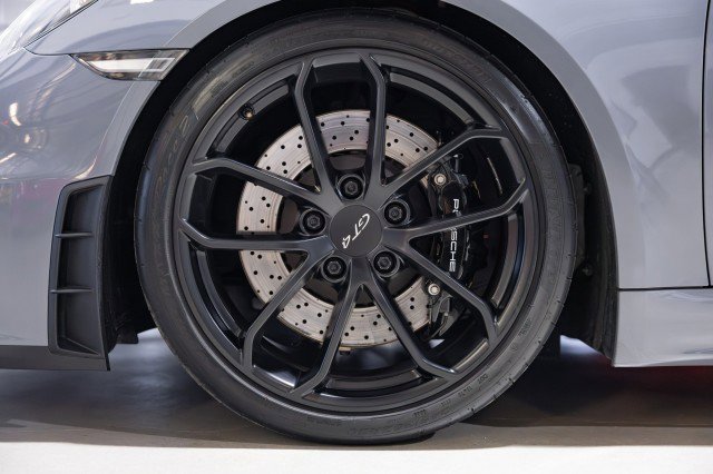 Used 2023 Porsche 718 Cayman GT4 w/ Chrono Package image 30
