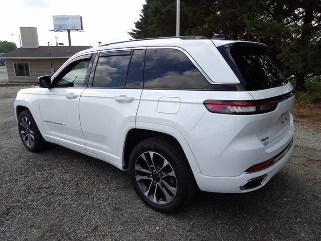 Used 2024 Jeep Grand Cherokee Overland w/ Adv Protech Group III AWD/4WD image 3