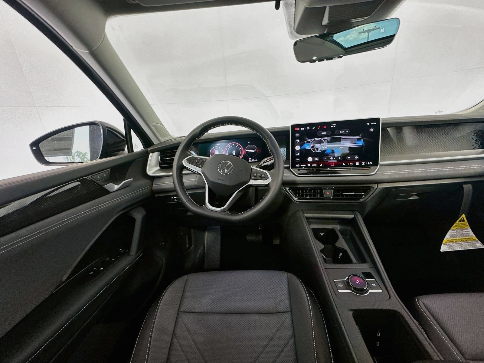 New 2026 Volkswagen Tiguan SE AWD/4WD image 26