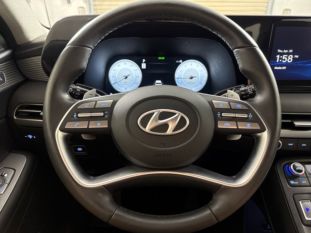 Used 2023 Hyundai Palisade Limited FWD image 16