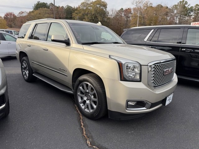 Used 2016 GMC Yukon Denali image 3