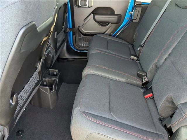 New 2026 Jeep Wrangler Unlimited Rubicon image 15