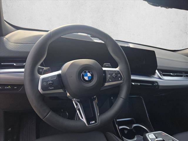 Used 2026 BMW X2 xDrive28i w/ Technology Package AWD/4WD image 16