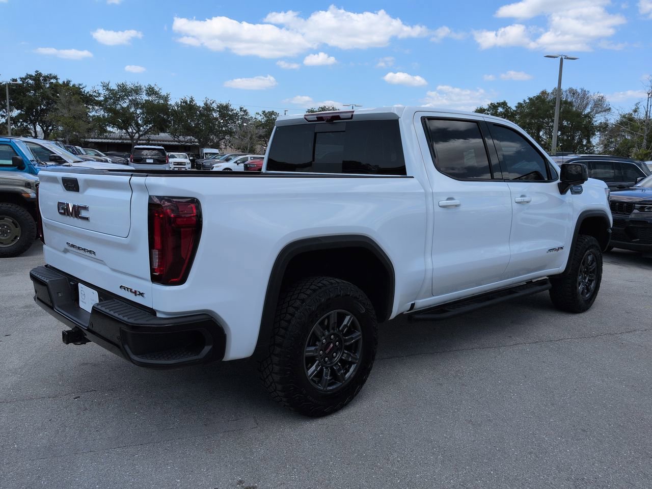 Used 2024 GMC Sierra 1500 AT4X AWD/4WD image 5