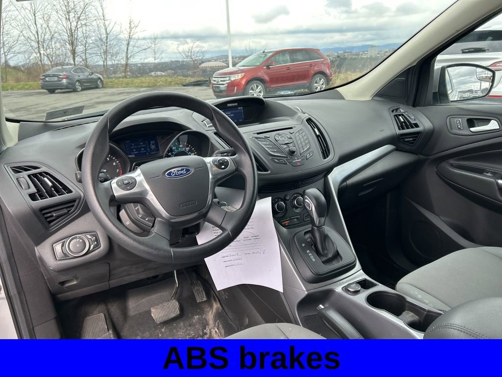Used 2015 Ford Escape SE image 11