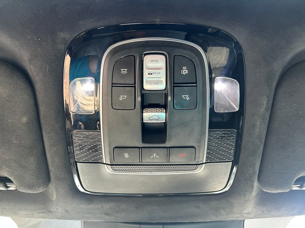 Used 2021 Hyundai Palisade Calligraphy w/ Cargo Package image 21