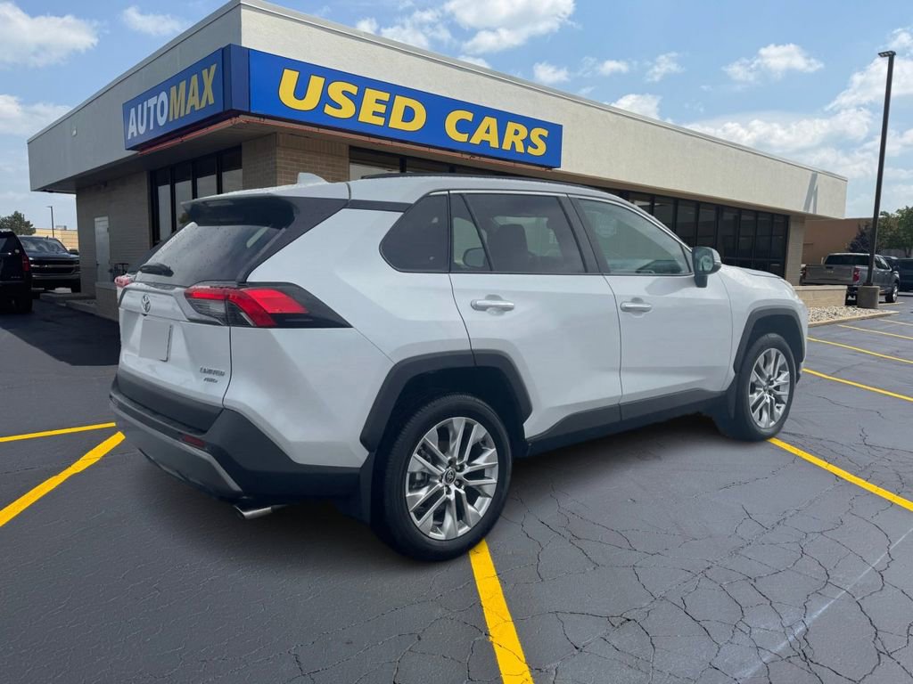 Used 2025 Toyota RAV4 Limited w/ Weather Package image 5