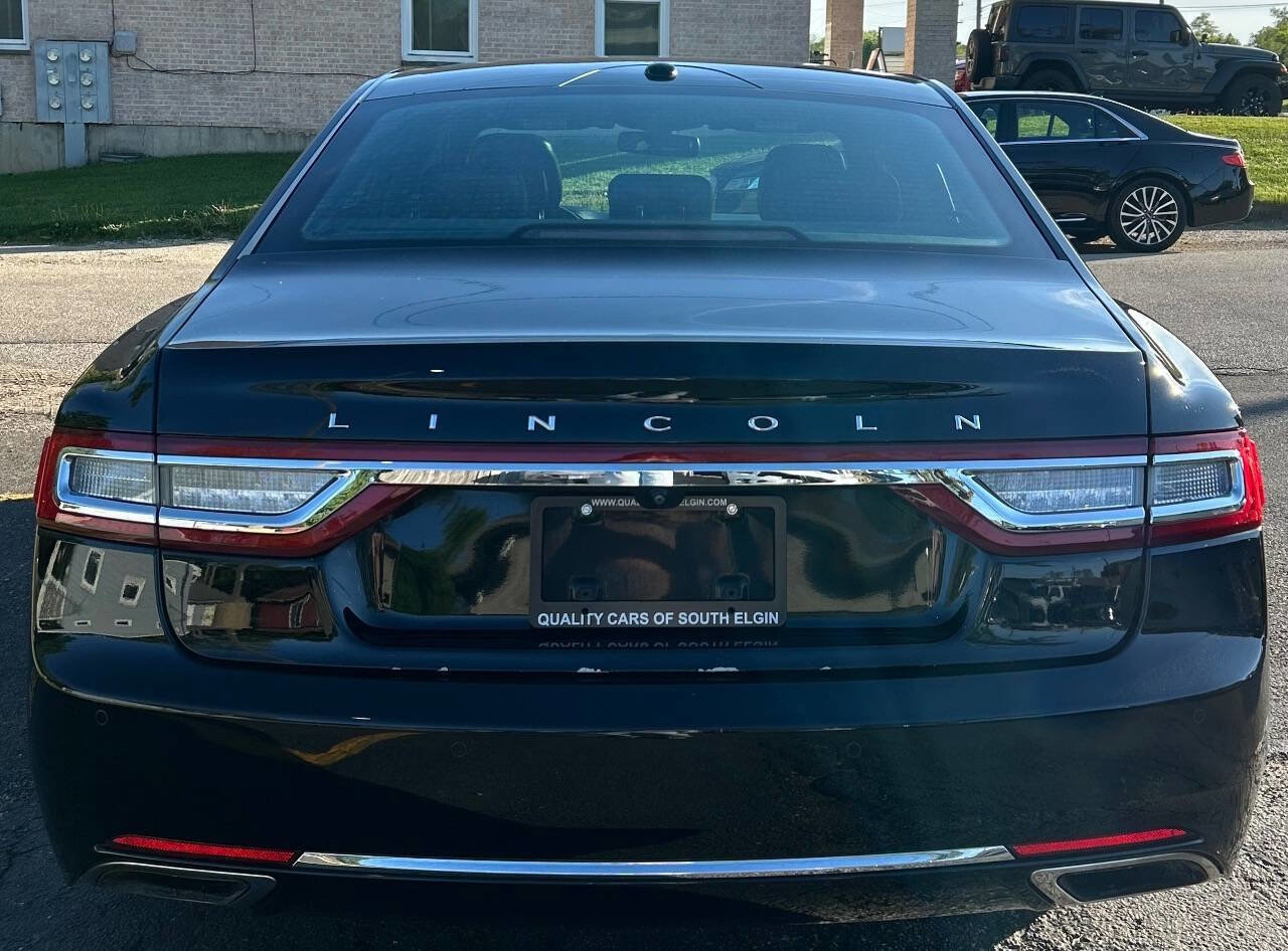 Used 2017 Lincoln Continental Select w/ Climate Package AWD/4WD image 6