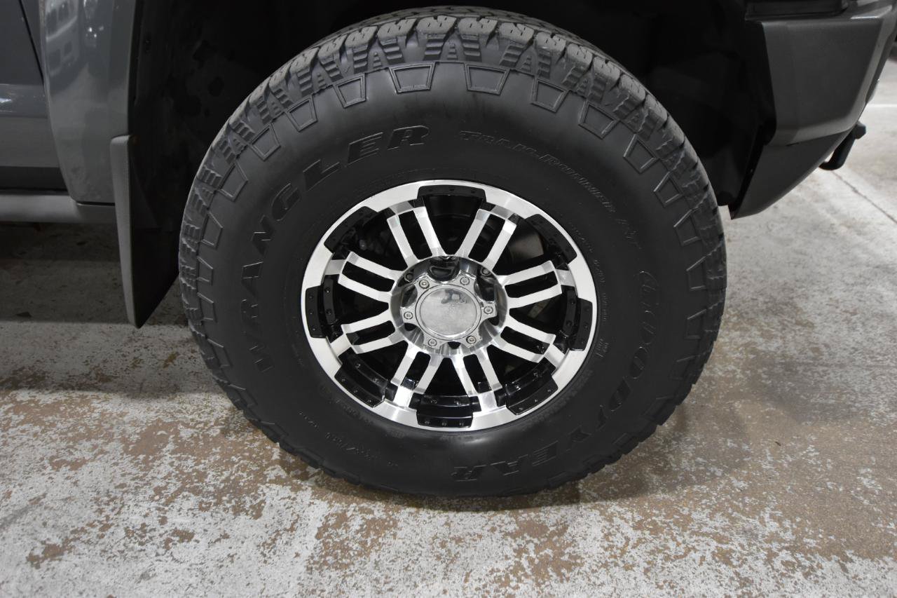 Used 2009 HUMMER H3 Luxury AWD/4WD image 43