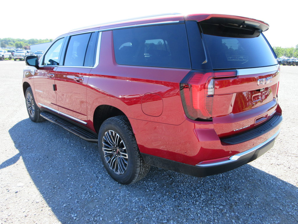 New 2026 GMC Yukon XL Elevation w/ Elevation Premium Package AWD/4WD image 6