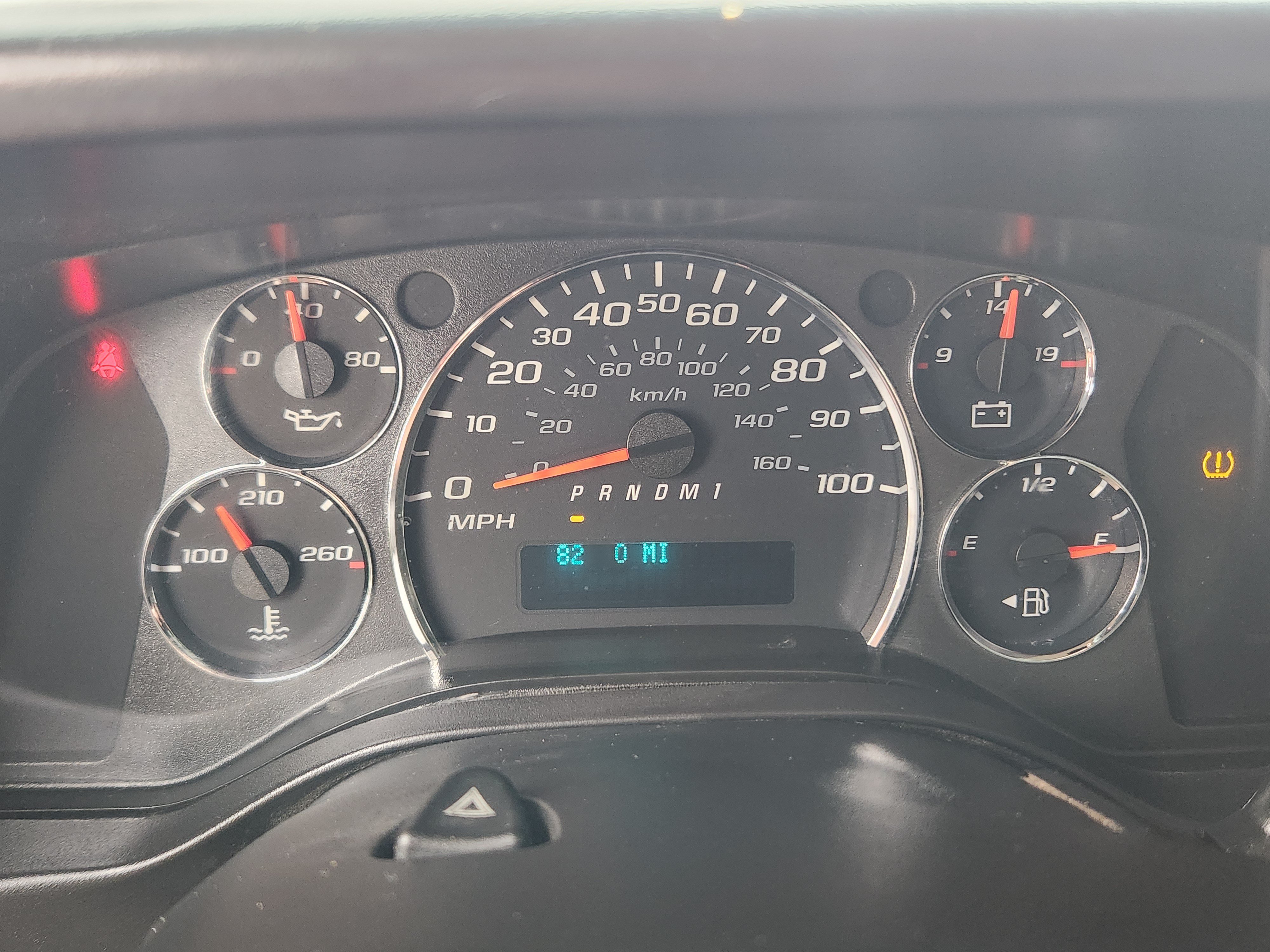 Used 2010 Chevrolet Express 2500 RWD image 11