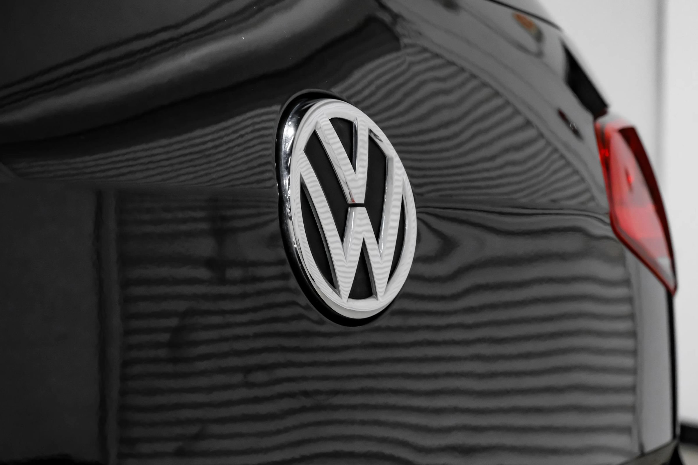 Used 2016 Volkswagen GTI SE FWD image 65