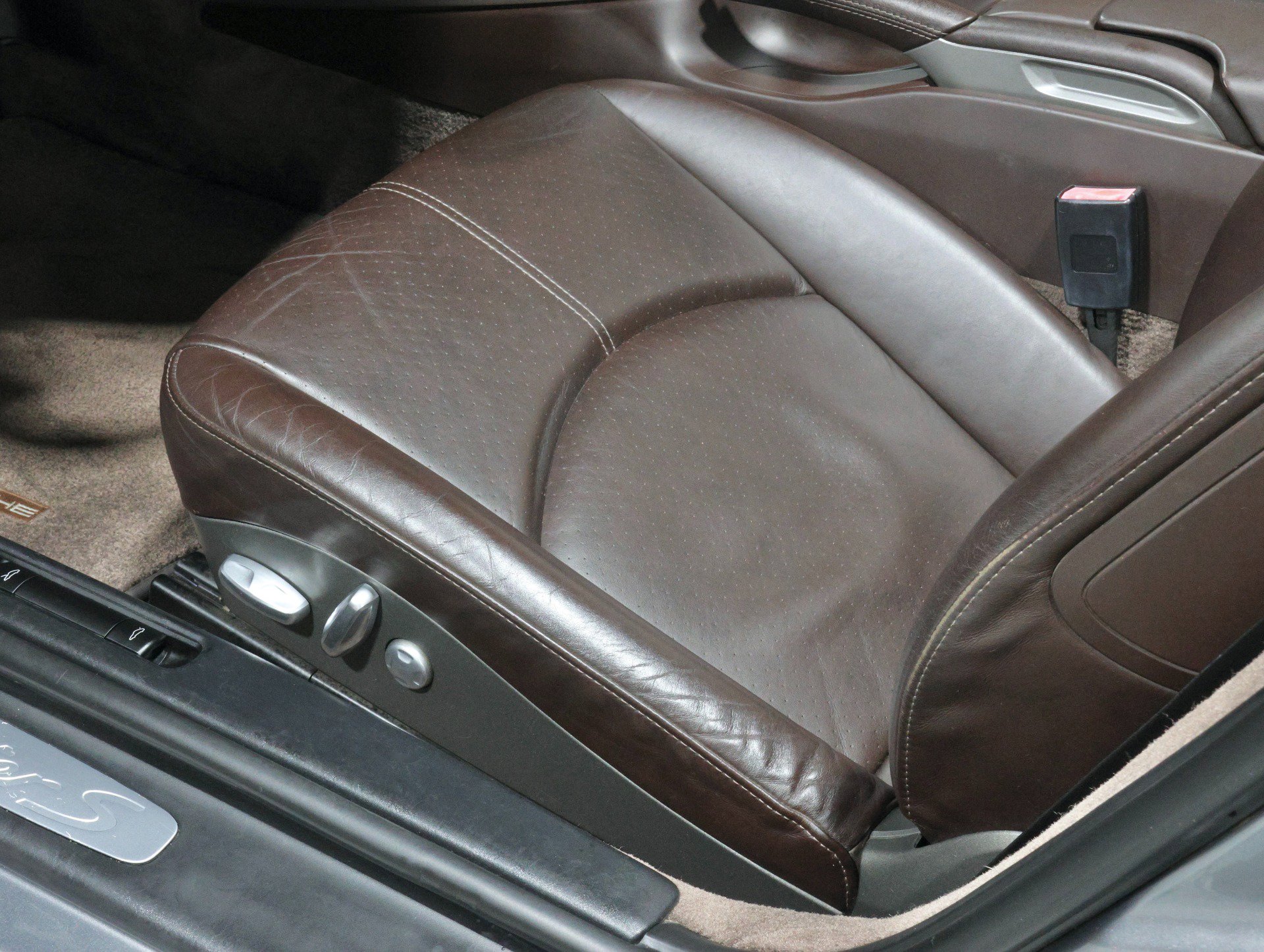 Used 2007 Porsche Boxster S image 19