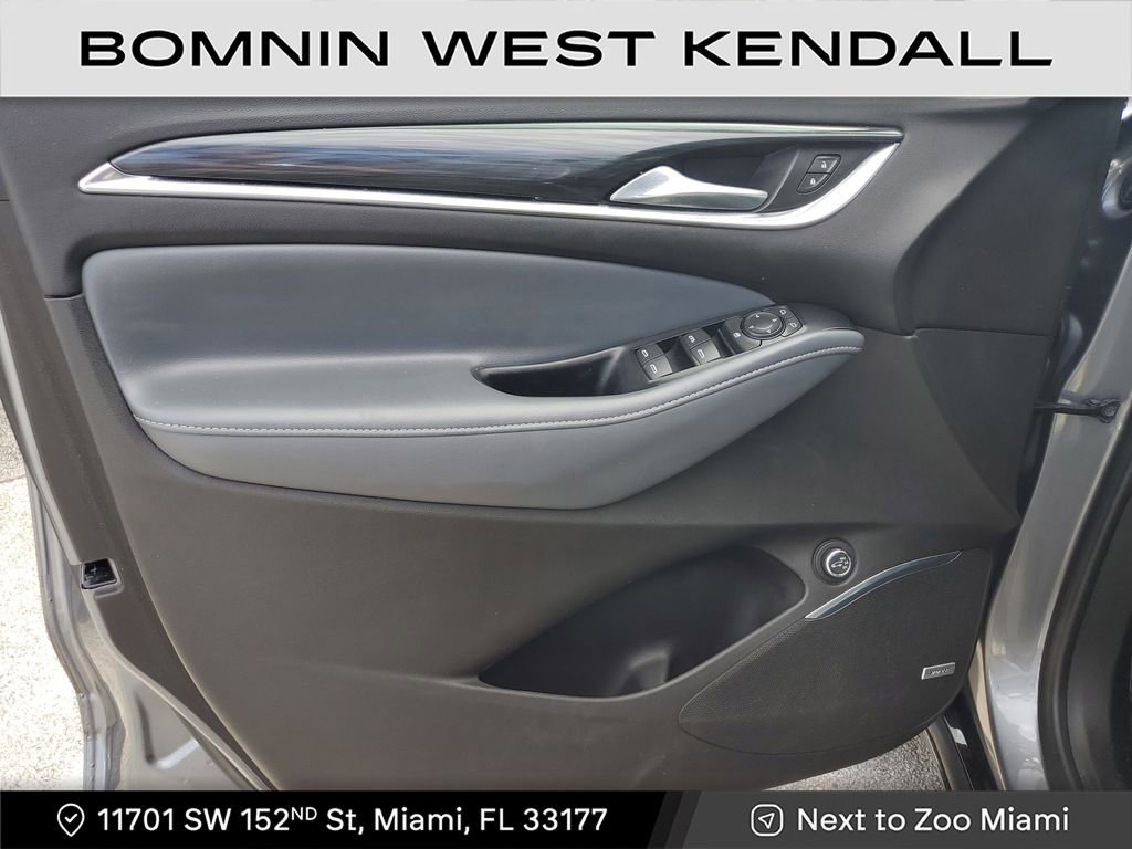 Used 2021 Buick Enclave Essence w/ Sound and Sites Package image 22