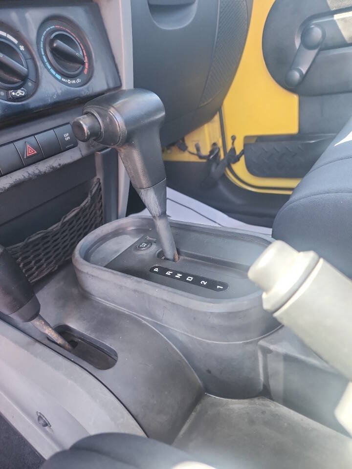 Used 2009 Jeep Wrangler X AWD/4WD image 10