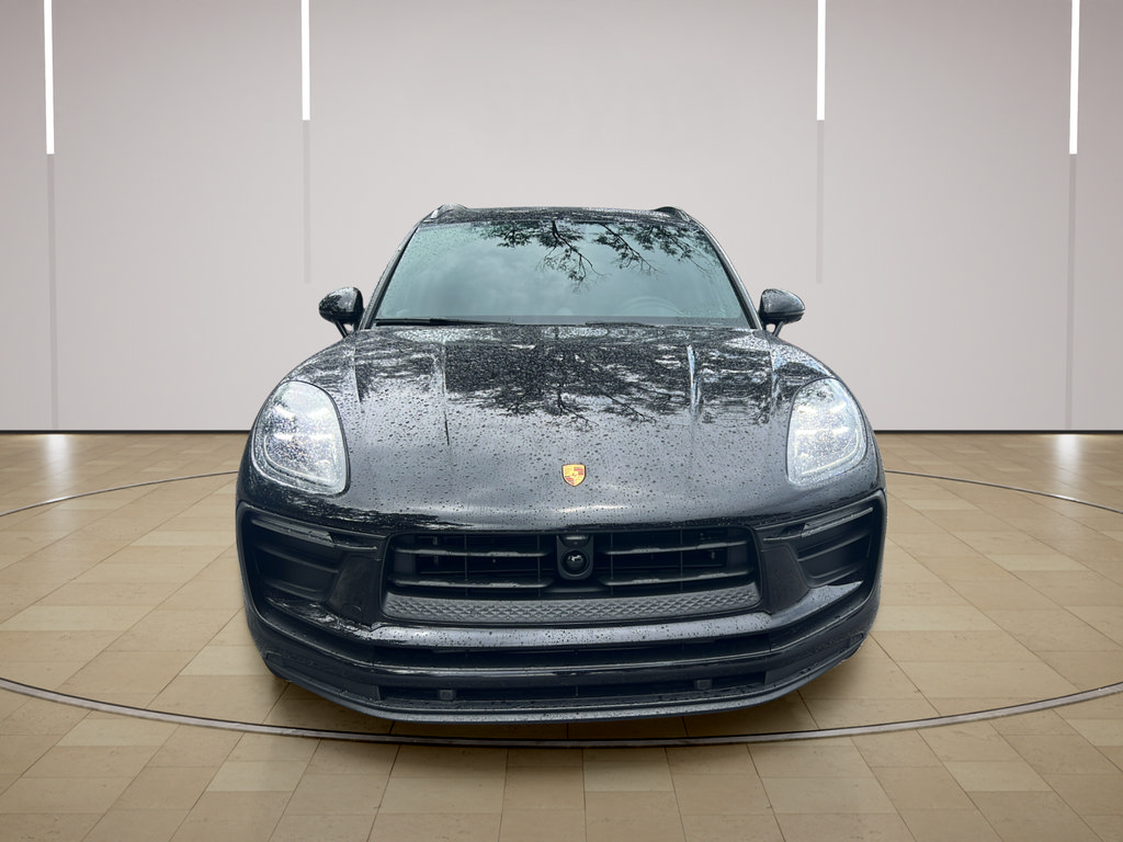 New 2026 Porsche Macan AWD/4WD image 10
