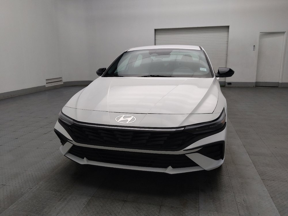 Used 2025 Hyundai Elantra Sport image 15