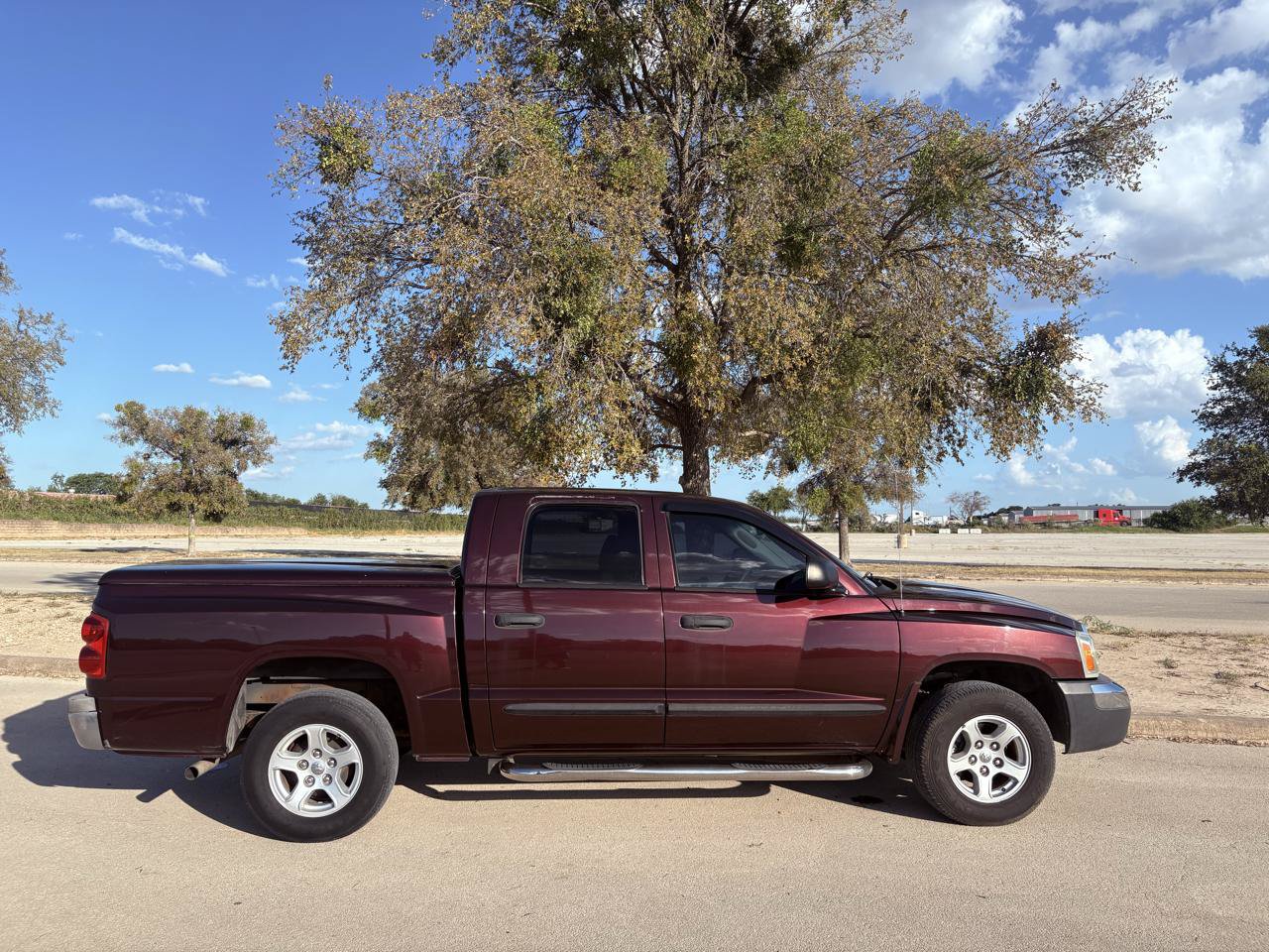 Used 2005 Dodge Dakota SLT w/ Trailer Tow Group RWD image 47