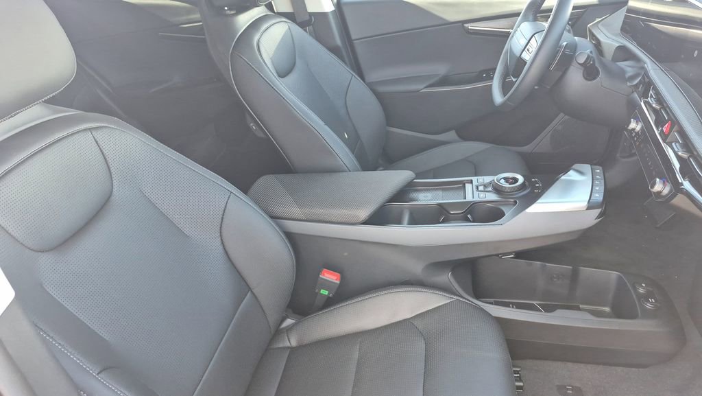 New 2025 Kia EV6 Wind image 16