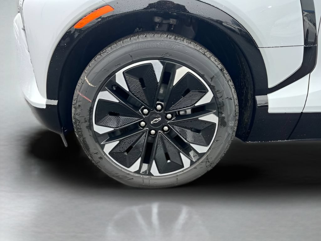 New 2026 Chevrolet Blazer EV RS AWD/4WD image 22