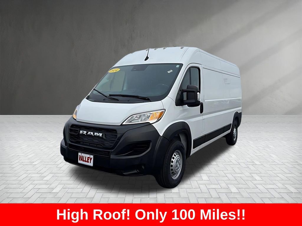 Used 2024 RAM ProMaster 2500 FWD image 3